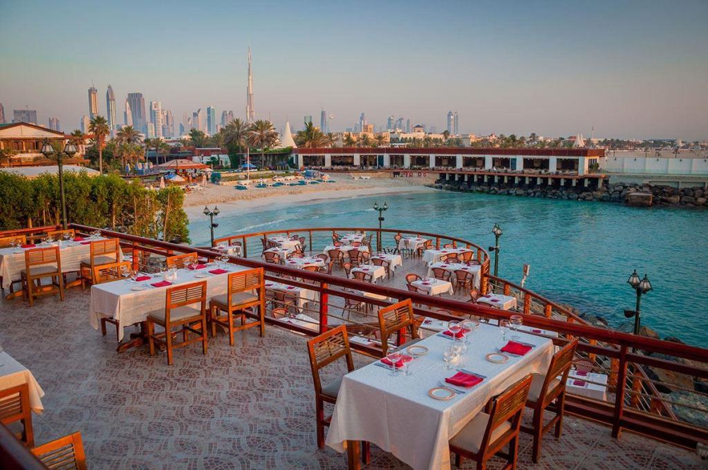 Dubai Marine Beach Resort & SPA 5*